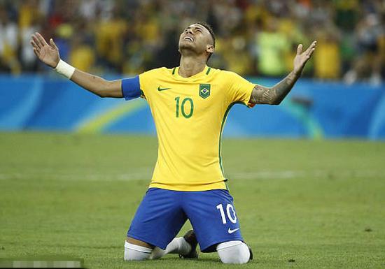 厄德高谈晋级世界杯：这种感觉无法用语言形容，简直疯狂至极（厄德高：晋级世界杯的感觉难以言表，疯狂到极致）