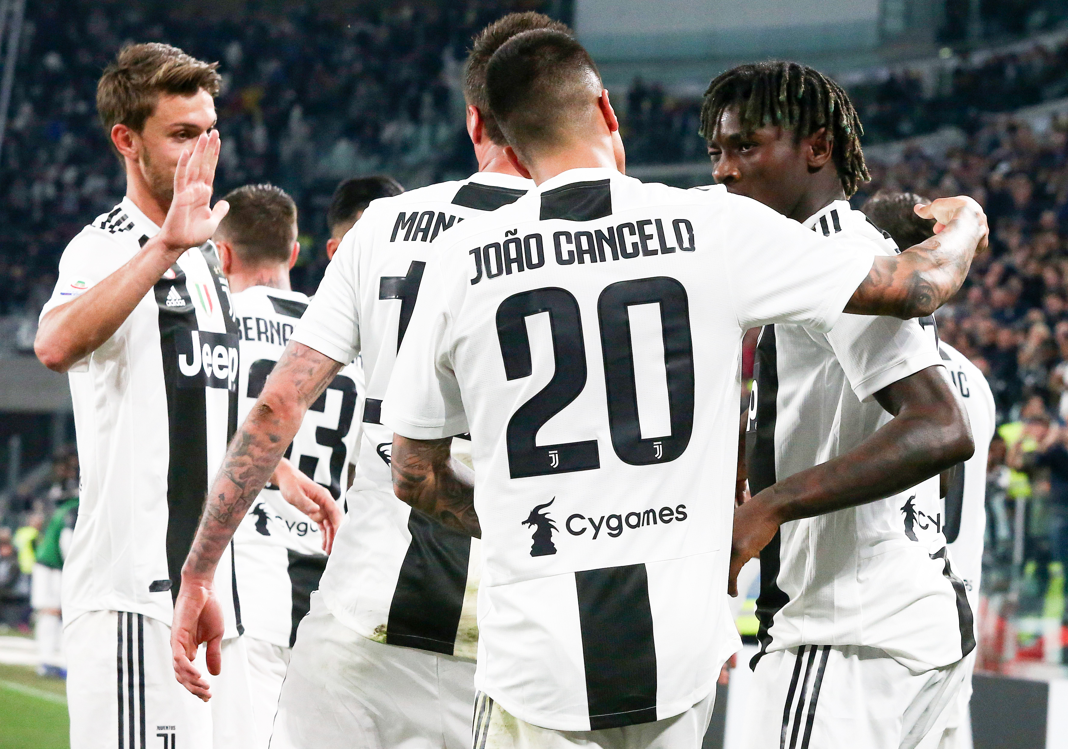 半场战报：皇马2-0毕包，姆巴佩一条龙建功+助攻卡马文加破门（半场战报：皇马2-0毕尔巴鄂，姆巴佩长途奔袭破门并助攻卡马文加）