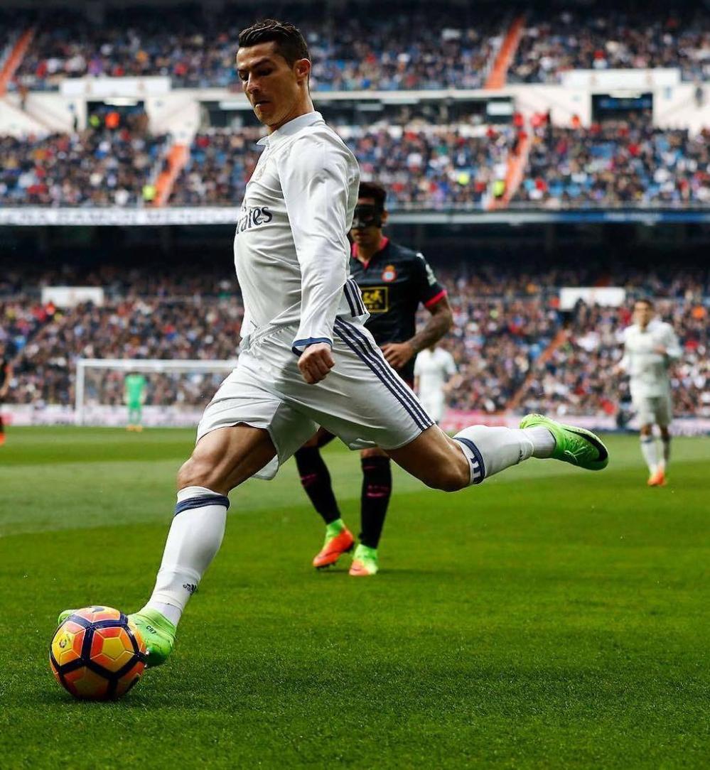 尼克斯重新找回主场气势（尼克斯再现主场统治力）