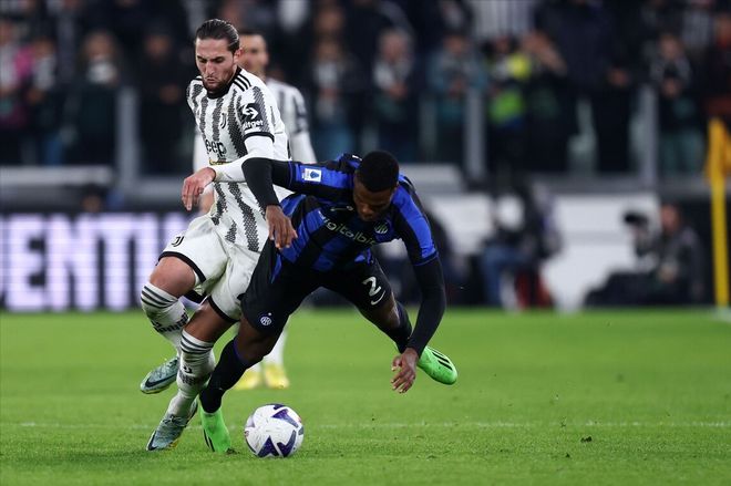 欧文突破防守连续得分（欧文突破防线连连得手）