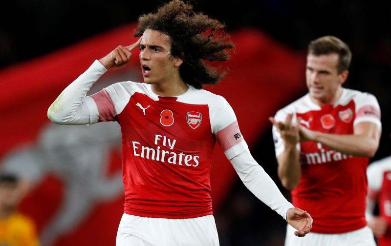 阿森纳领跑英超遭曼城紧追！主场战狼队成保分关键战（曼城步步紧逼，阿森纳守住榜首全靠主场对狼队这场关键战）