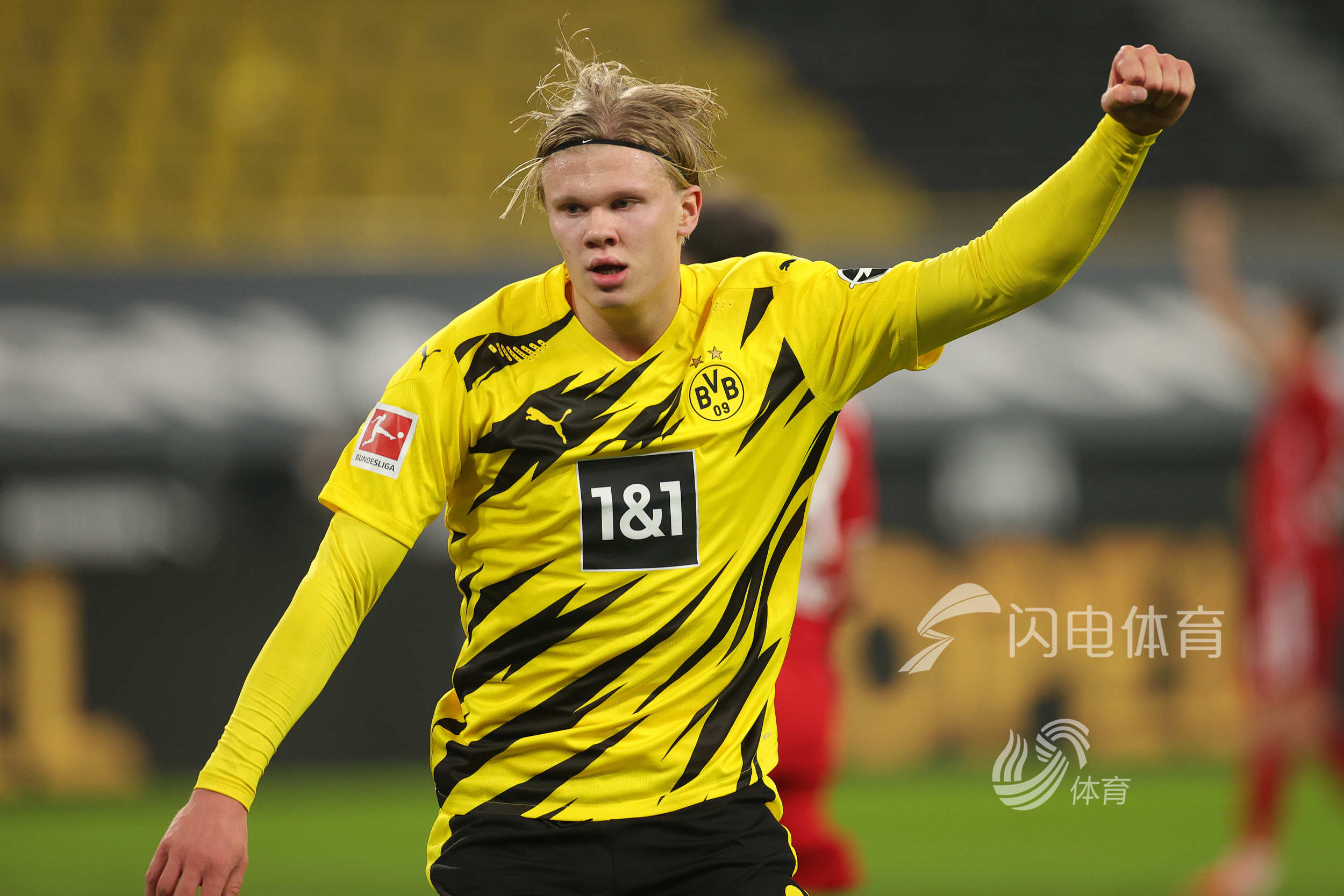 本赛季独行侠有11场比赛分差在个位数以内，排在联盟第二