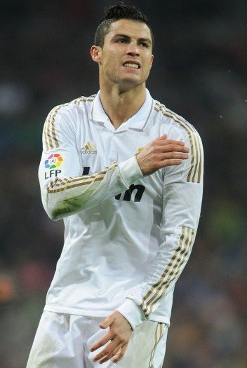 米体：尤文冬窗有意再次尝试签下埃德松，但费用至少5000万欧（米体：尤文冬窗欲再度求购埃德松，转会费至少5000万欧）